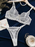 New hollow perspective gathered sexy wave lace underwear set