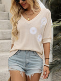 Flower embroidered T-shirt